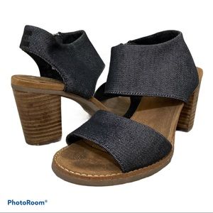 Toms Majorca Cutout Black Foil Denim Sandals Sz 6